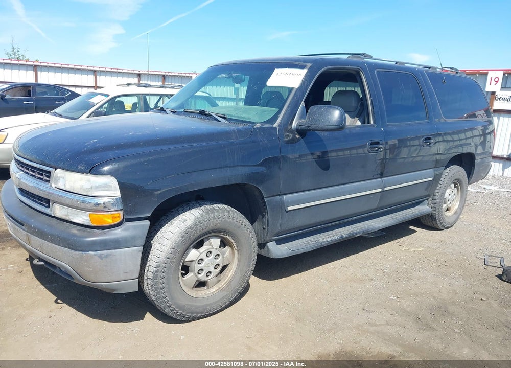 2001 CHEVROLET SUBURBAN 1500 LT VIN: 3GNFK16TX1G238776