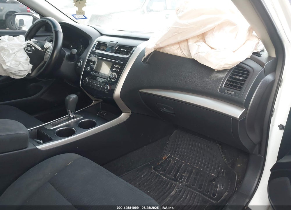 2015 NISSAN ALTIMA VIN: 1N4AL3APXFN381012