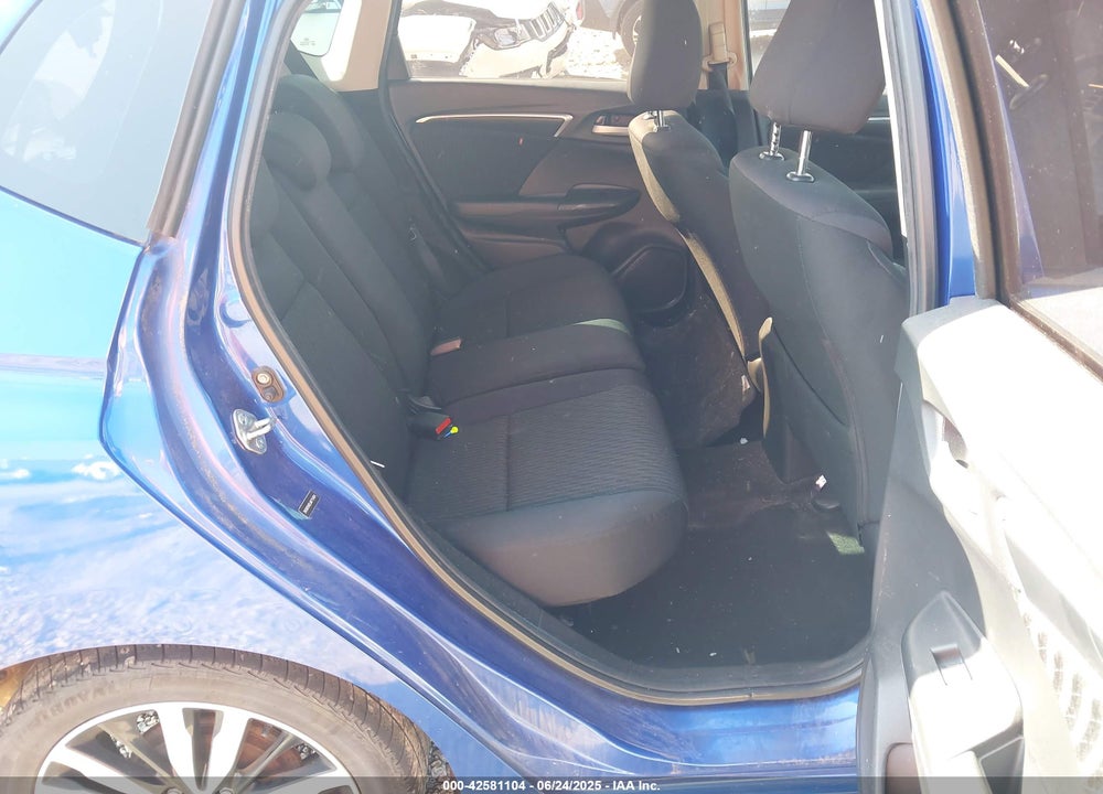 2018 HONDA FIT VIN: 3HGGK5H85JM715484