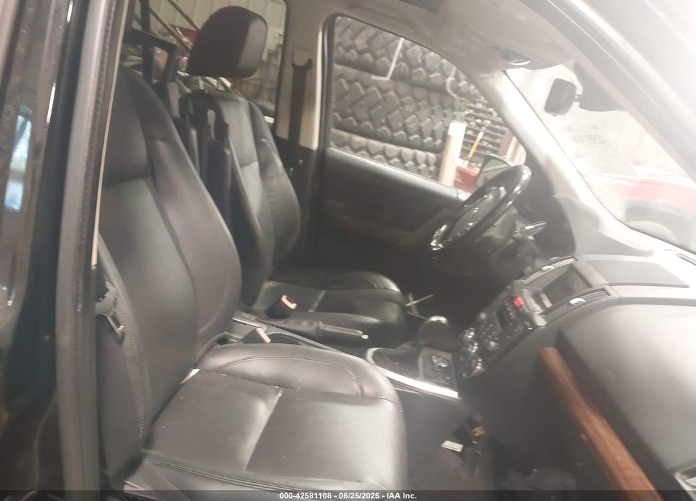 2010 LAND ROVER LR2 VIN: SALFT2BN8AH185156