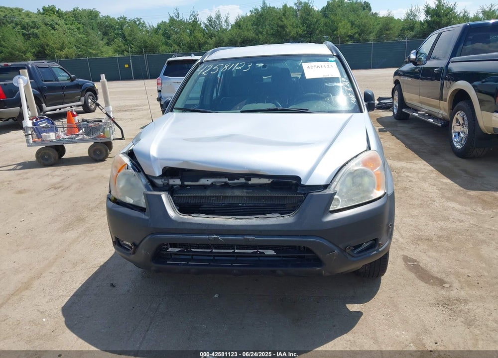 2002 HONDA CR-V LX VIN: JHLRD68462C015984
