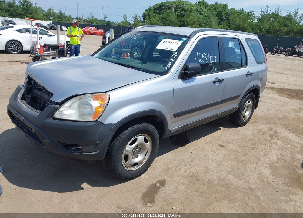 2002 HONDA CR-V LX VIN: JHLRD68462C015984
