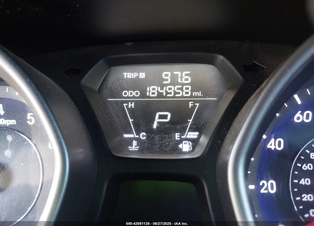2013 HYUNDAI ELANTRA GLS VIN: 5NPDH4AE9DH357990