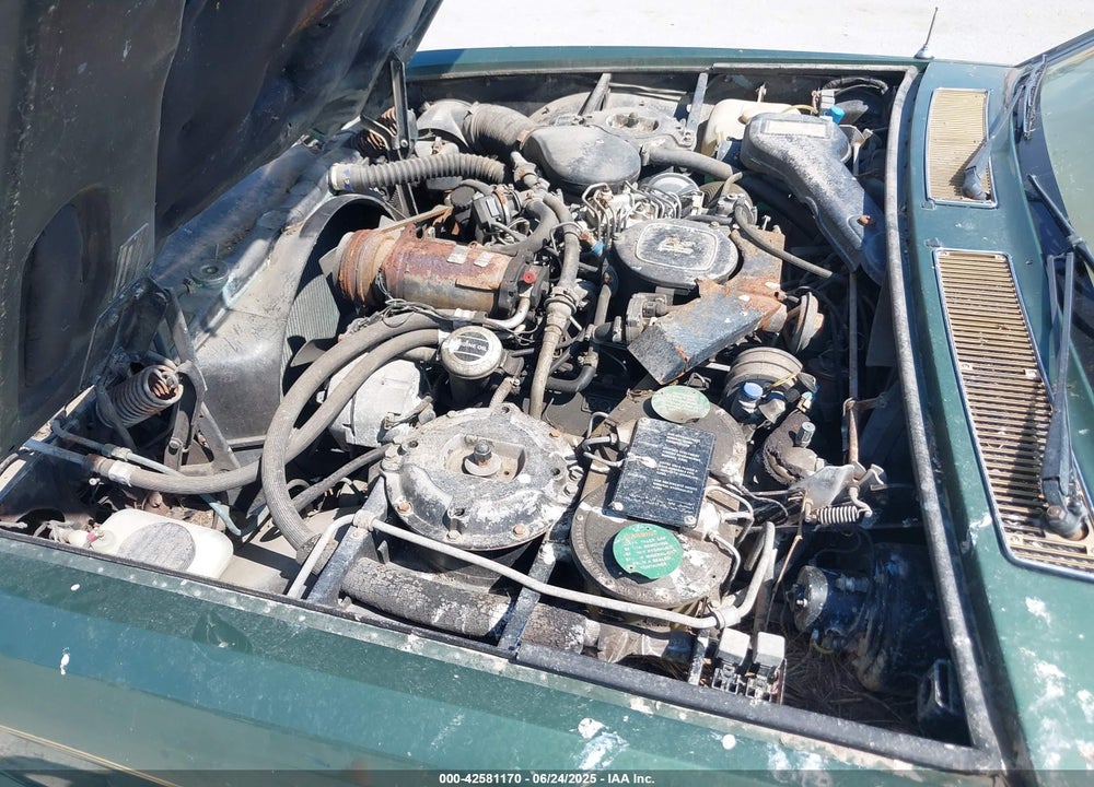 1982 ROLLS-ROYCE SILVER SPUR VIN: SCAZN42A8CCX4852