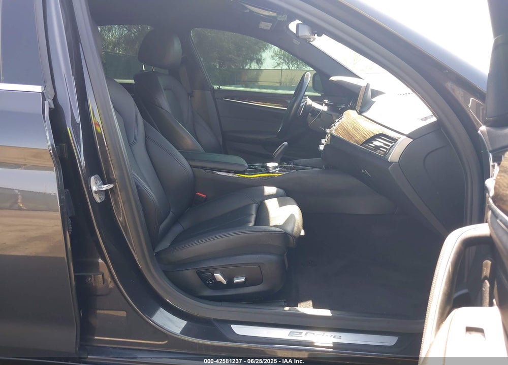 2018 BMW 5 SERIES VIN: WBAJA9C5XJB249387