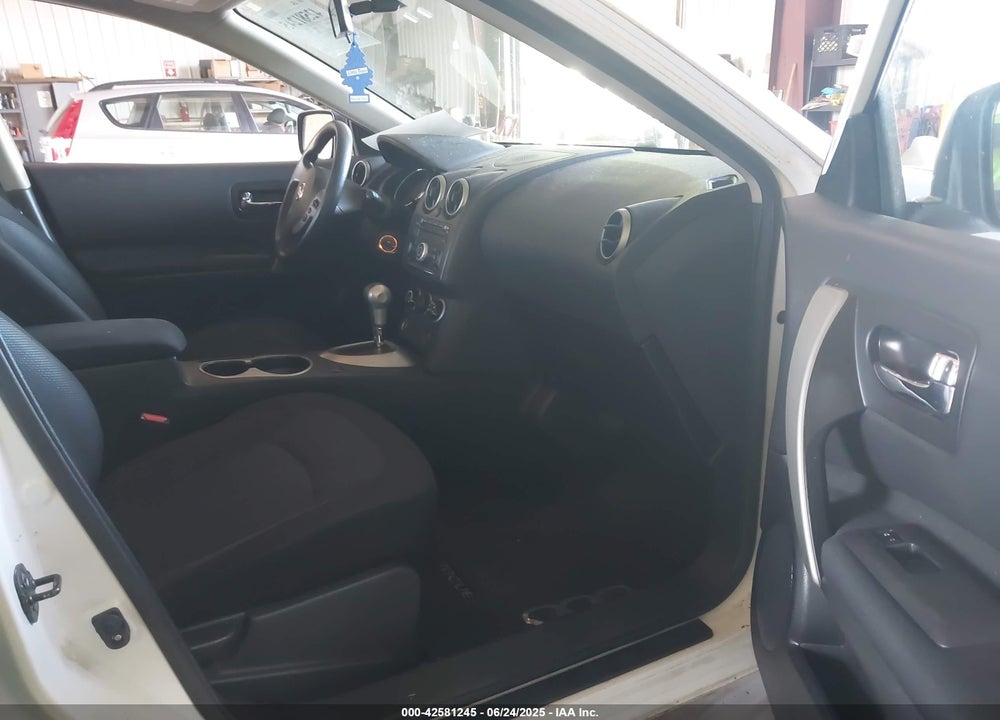 2013 NISSAN ROGUE S VIN: JN8AS5MV1DW622034