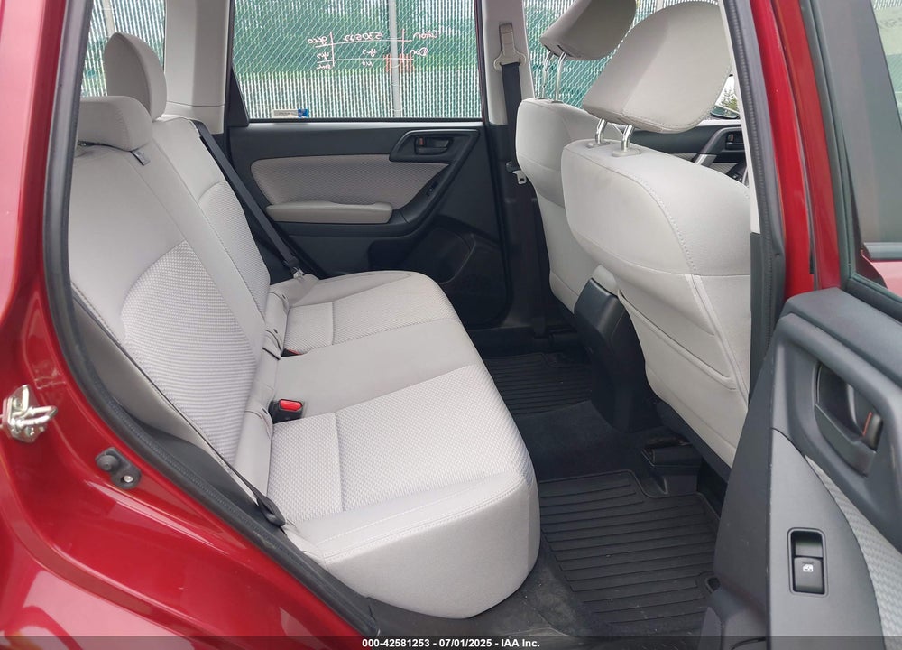 2018 SUBARU FORESTER VIN: JF2SJAAC8JH486761