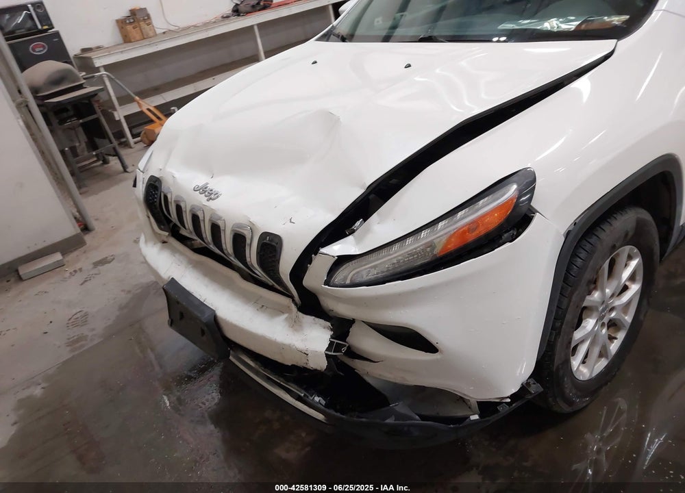 2017 JEEP CHEROKEE VIN: 1C4PJMCS4HD218463