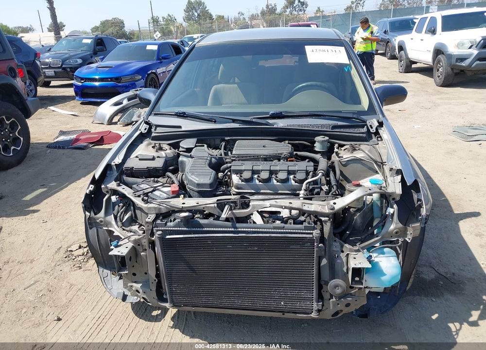 2005 HONDA CIVIC LX VIN: JHMES16565S000166