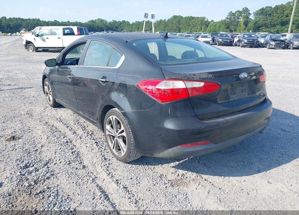 2014 KIA FORTE VIN: KNAFX4A89E5057368