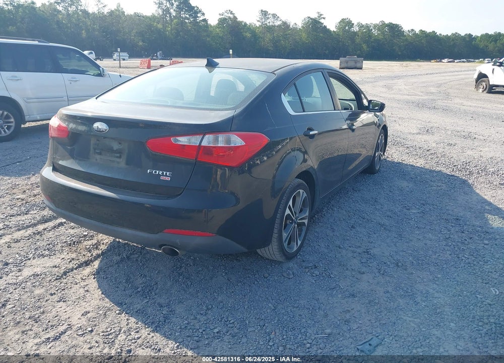 2014 KIA FORTE VIN: KNAFX4A89E5057368