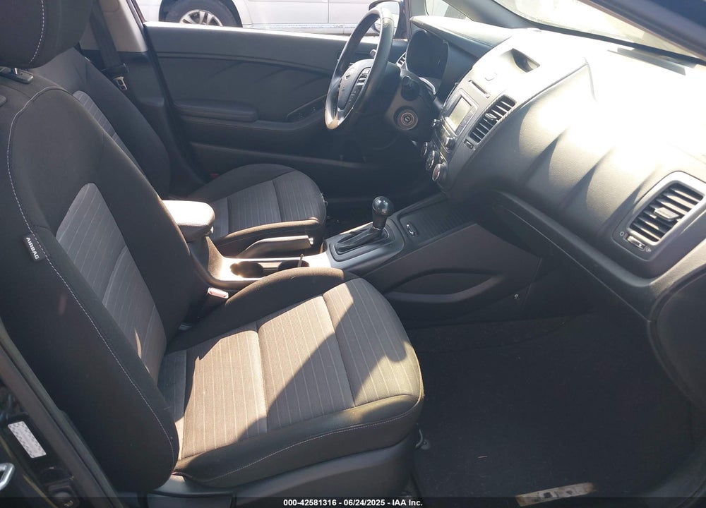 2014 KIA FORTE VIN: KNAFX4A89E5057368