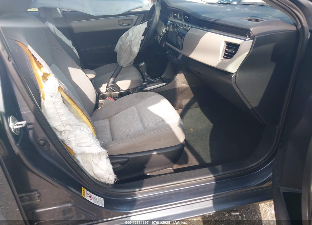 2015 TOYOTA COROLLA VIN: 5YFBURHE6FP356680
