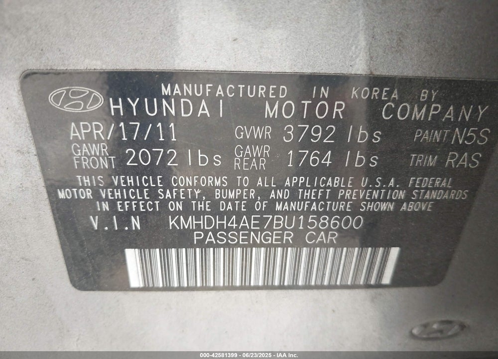 2011 HYUNDAI ELANTRA VIN: KMHDH4AE7BU158600