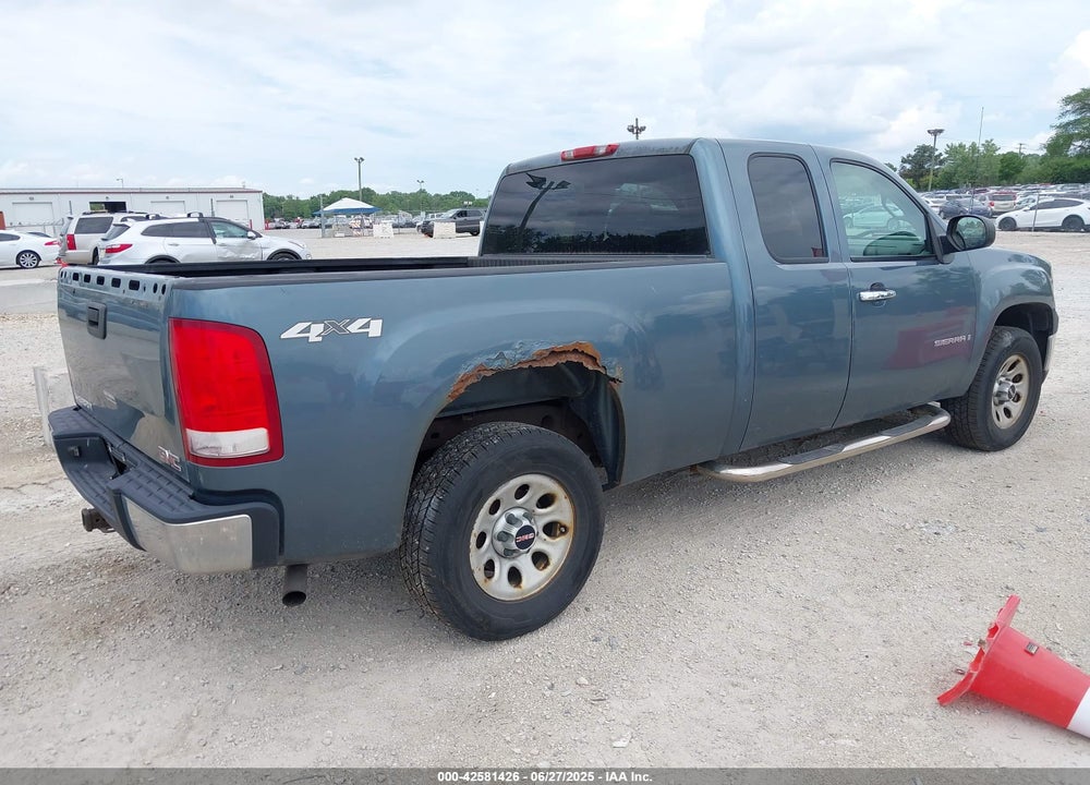 2008 GMC SIERRA 1500 WORK TRUCK VIN: 2GTEK19C081214098