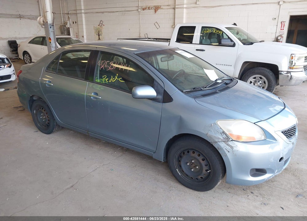 2010 TOYOTA YARIS VIN: JTDBT4K36A4077139