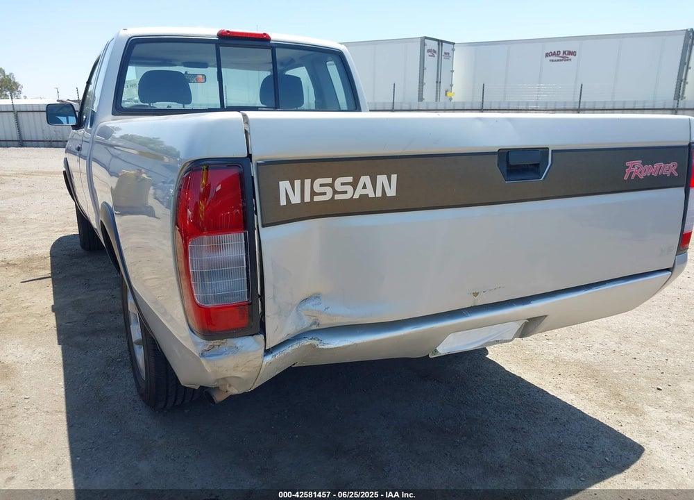 1998 NISSAN FRONTIER SE/XE VIN: 1N6DD26S8WC355853