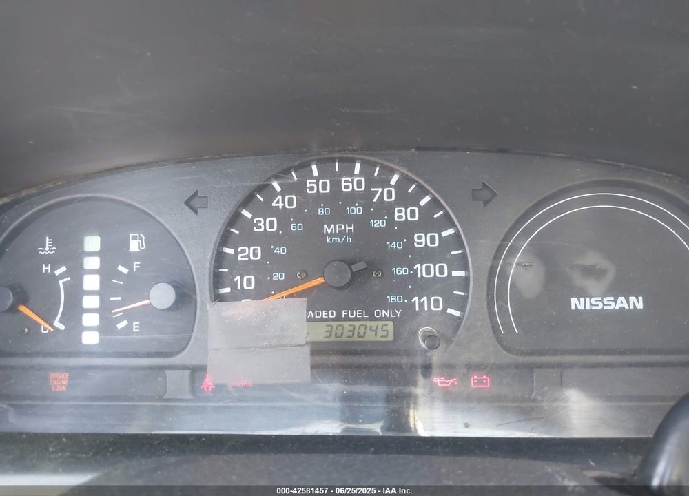 1998 NISSAN FRONTIER SE/XE VIN: 1N6DD26S8WC355853