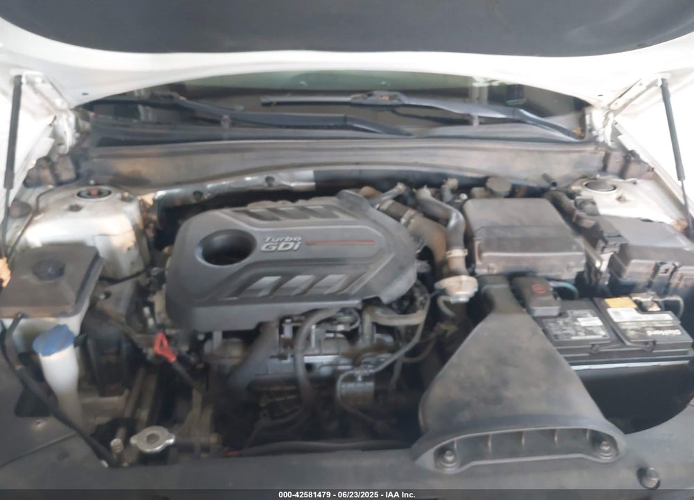 2016 KIA OPTIMA VIN: 5XXGV4L20GG107109