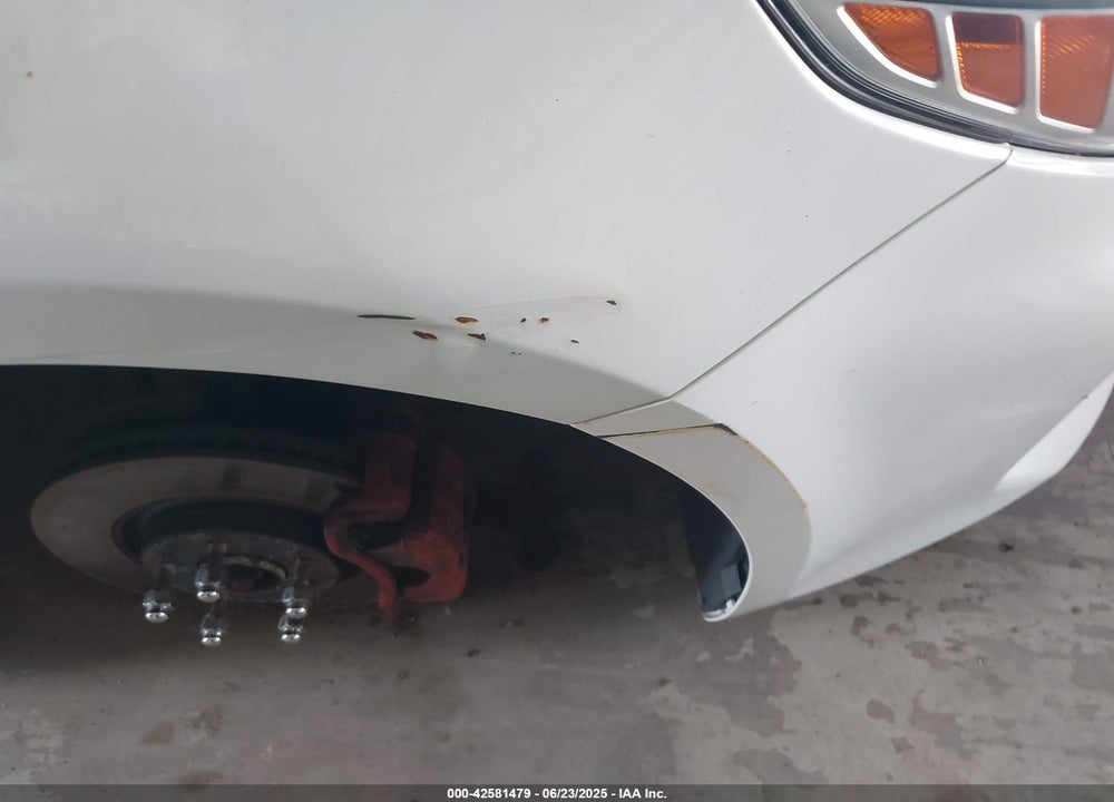 2016 KIA OPTIMA VIN: 5XXGV4L20GG107109