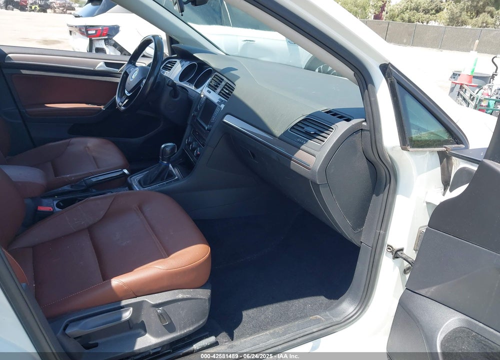 2017 VOLKSWAGEN GOLF ALLTRACK VIN: 3VWH17AUXHM521839