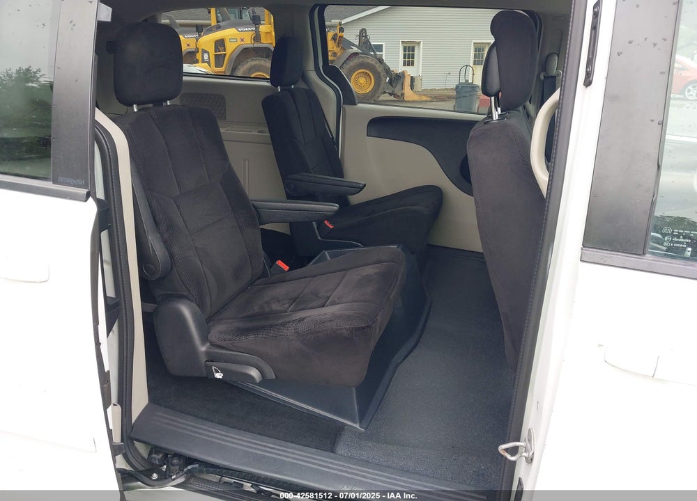 2014 DODGE GRAND CARAVAN SXT VIN: 2C4RDGCG0ER154542
