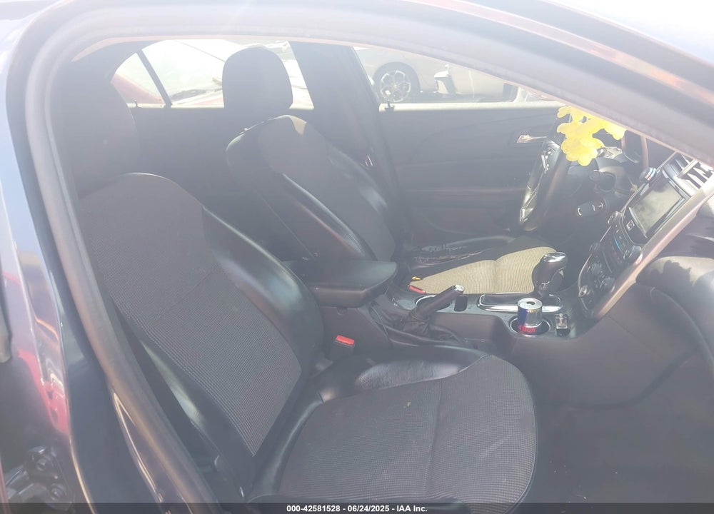 2014 CHEVROLET MALIBU VIN: 1G11E5SL7EF137914