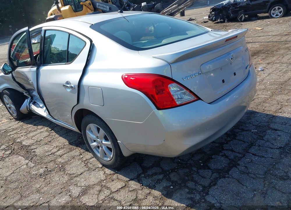 2014 NISSAN VERSA VIN: 3N1CN7AP8EL801579