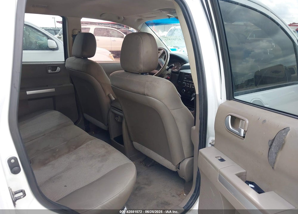 2011 MITSUBISHI ENDEAVOR VIN: 4A4JN2AS3BE009761