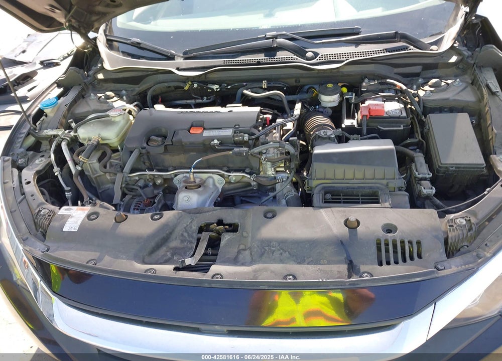 2018 HONDA CIVIC LX VIN: 2HGFC2F56JH552505