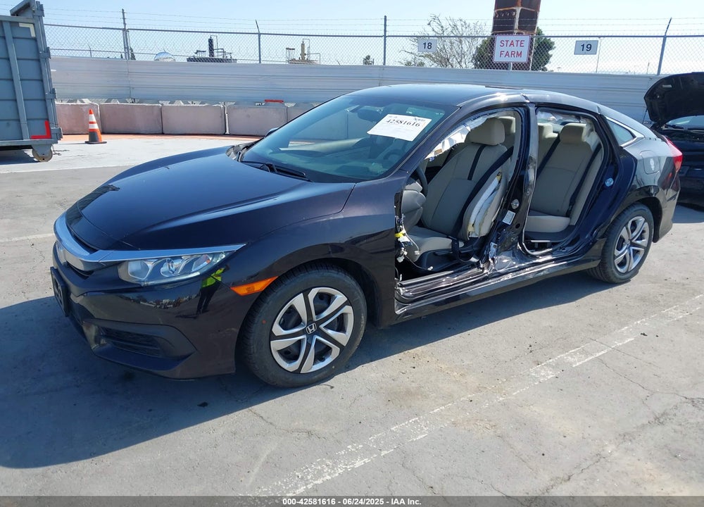 2018 HONDA CIVIC LX VIN: 2HGFC2F56JH552505