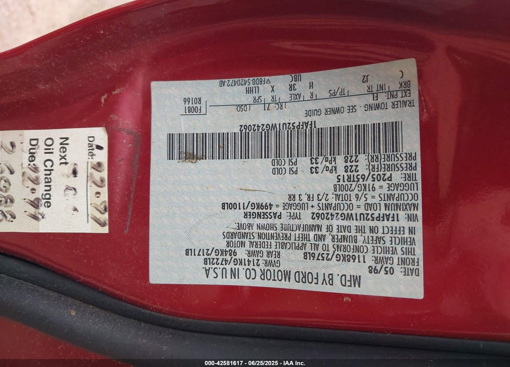 1998 FORD TAURUS LX/SE VIN: 1FAFP52U1WG242062