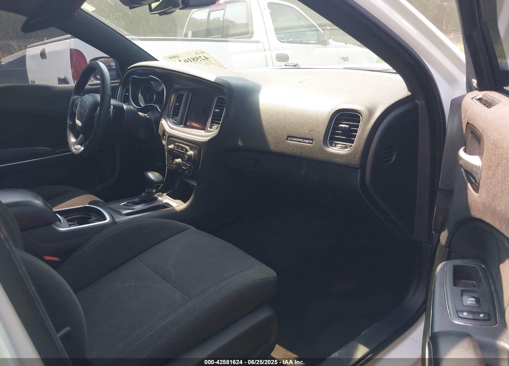 2018 DODGE CHARGER VIN: 2C3CDXGJ5JH188038