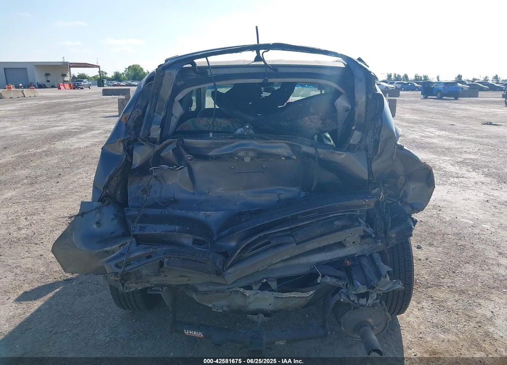 2011 HONDA CR-V VIN: 5J6RE3H53BL043804