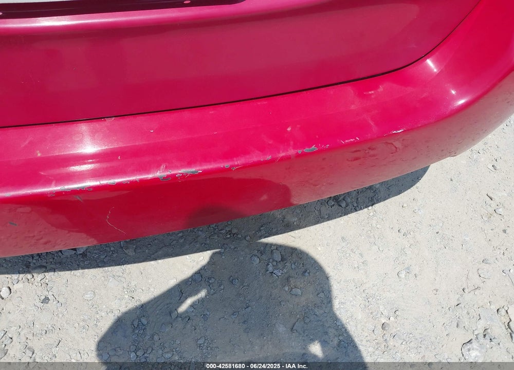 2008 HONDA FIT VIN: JHMGD384X8S073855