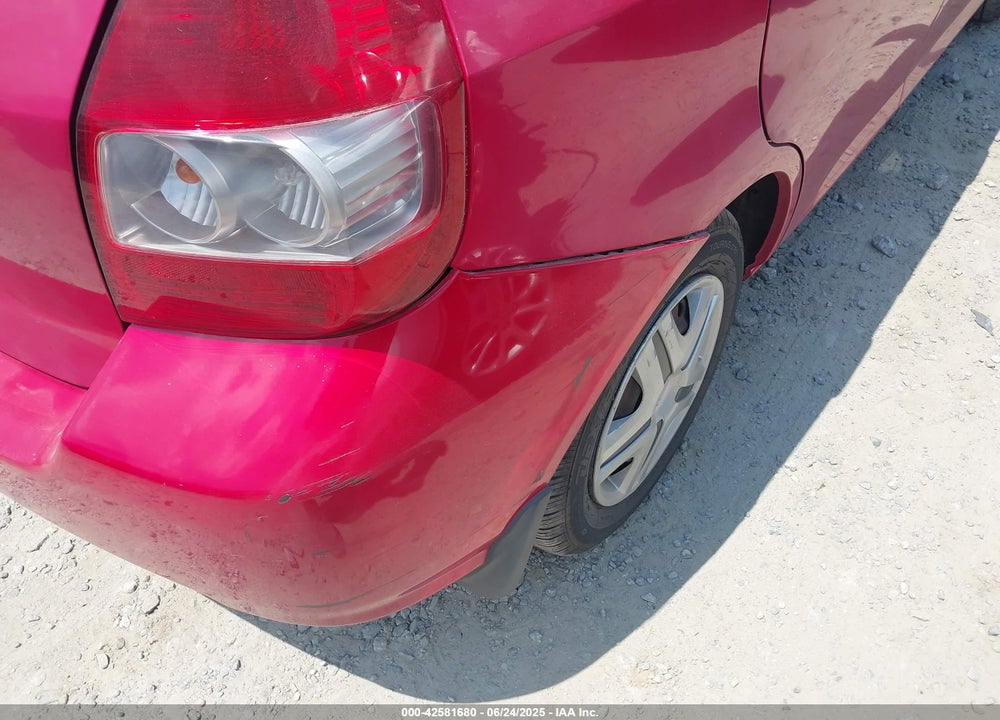 2008 HONDA FIT VIN: JHMGD384X8S073855