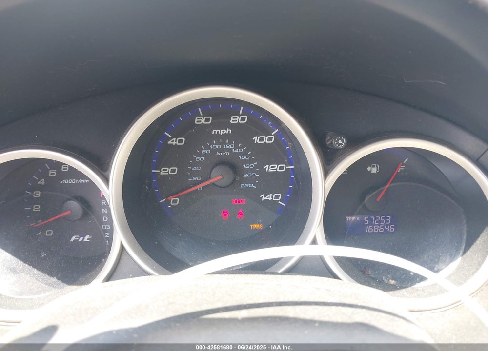 2008 HONDA FIT VIN: JHMGD384X8S073855