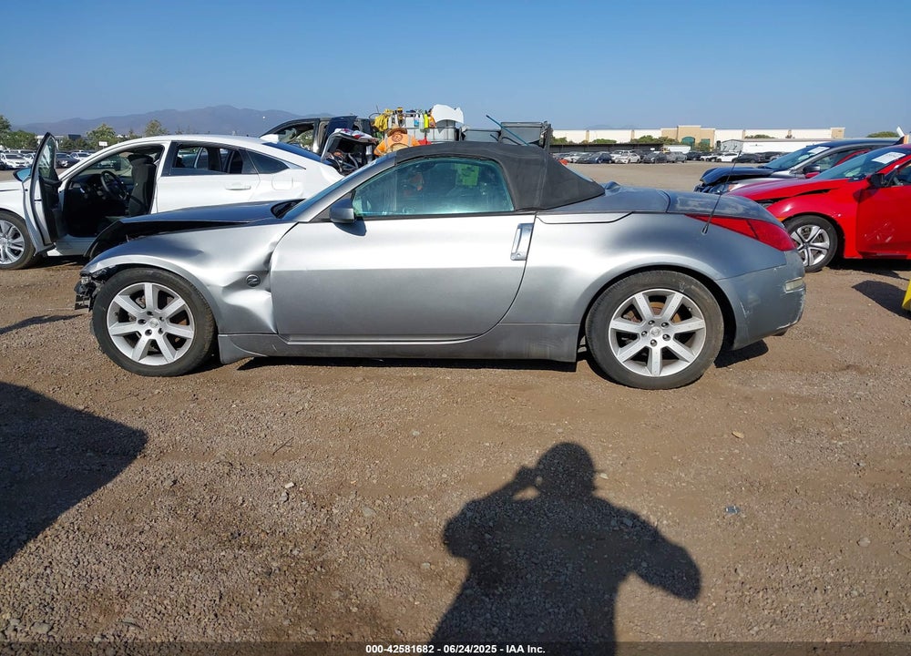 2004 NISSAN 350Z VIN: JN1AZ36A04T015519