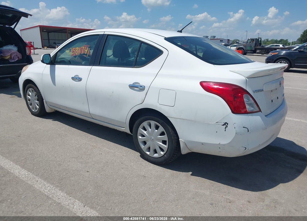 2013 NISSAN VERSA 1.6 SV VIN: 3N1CN7AP5DL862239