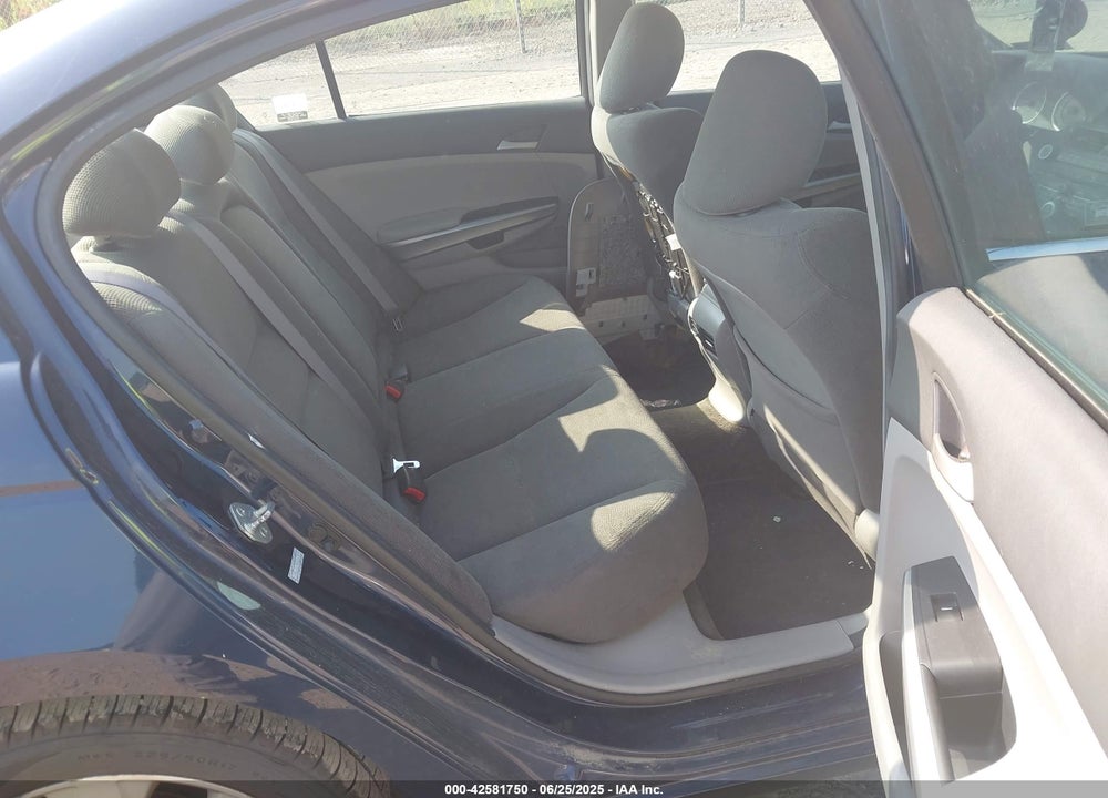 2010 HONDA ACCORD 2.4 EX VIN: 1HGCP2F74AA176975