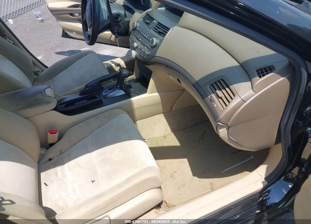 2010 HONDA ACCORD VIN: 1HGCP2F30AA111649