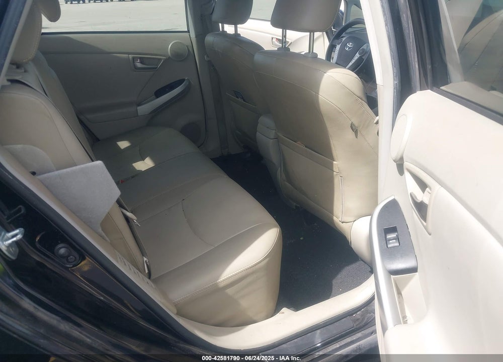 2013 TOYOTA PRIUS VIN: JTDKN3DU8D5624288