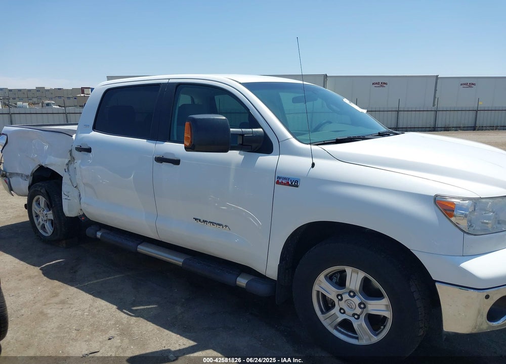 2008 TOYOTA TUNDRA SR5 5.7L V8 VIN: 5TFEV54178X049710
