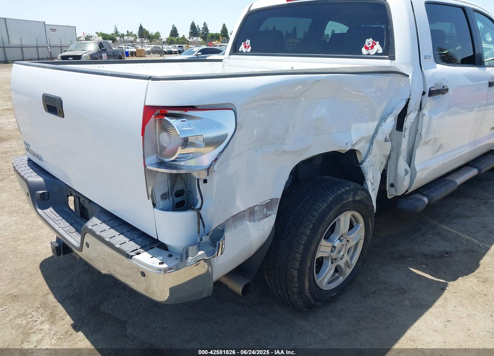 2008 TOYOTA TUNDRA SR5 5.7L V8 VIN: 5TFEV54178X049710