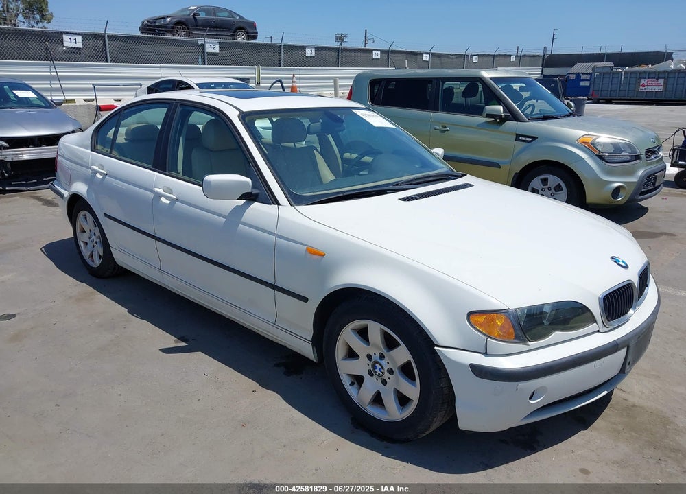 2005 BMW 325I VIN: WBAET37475NH06710