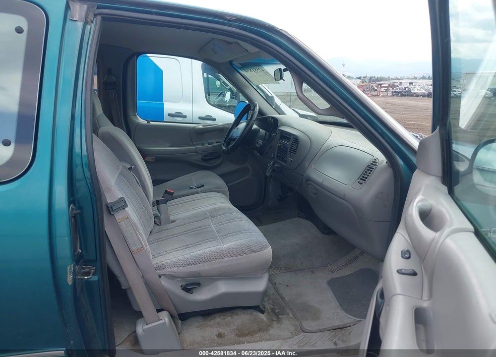 1997 FORD F-150 LARIAT/XL/XLT VIN: 1FTDX18W6VKD30779