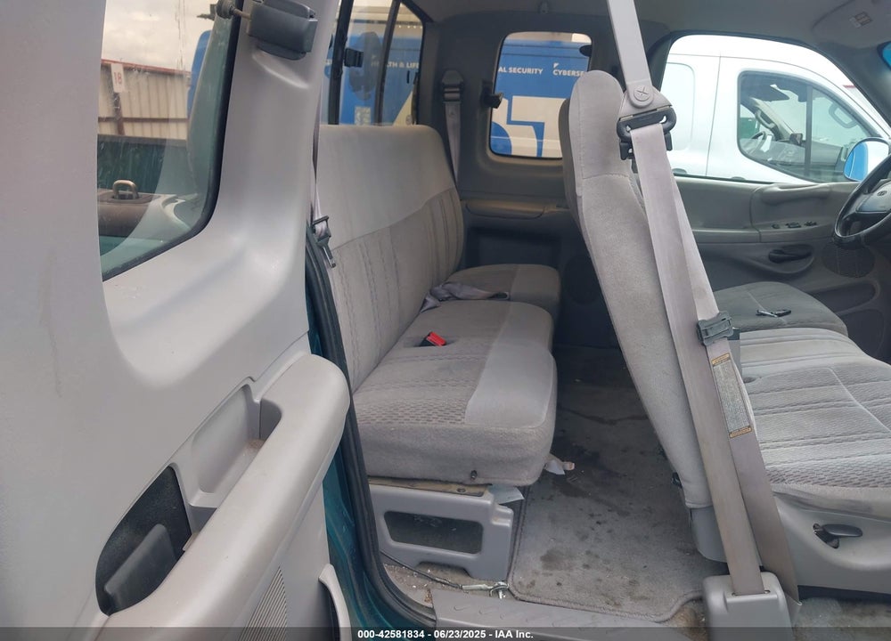 1997 FORD F-150 LARIAT/XL/XLT VIN: 1FTDX18W6VKD30779