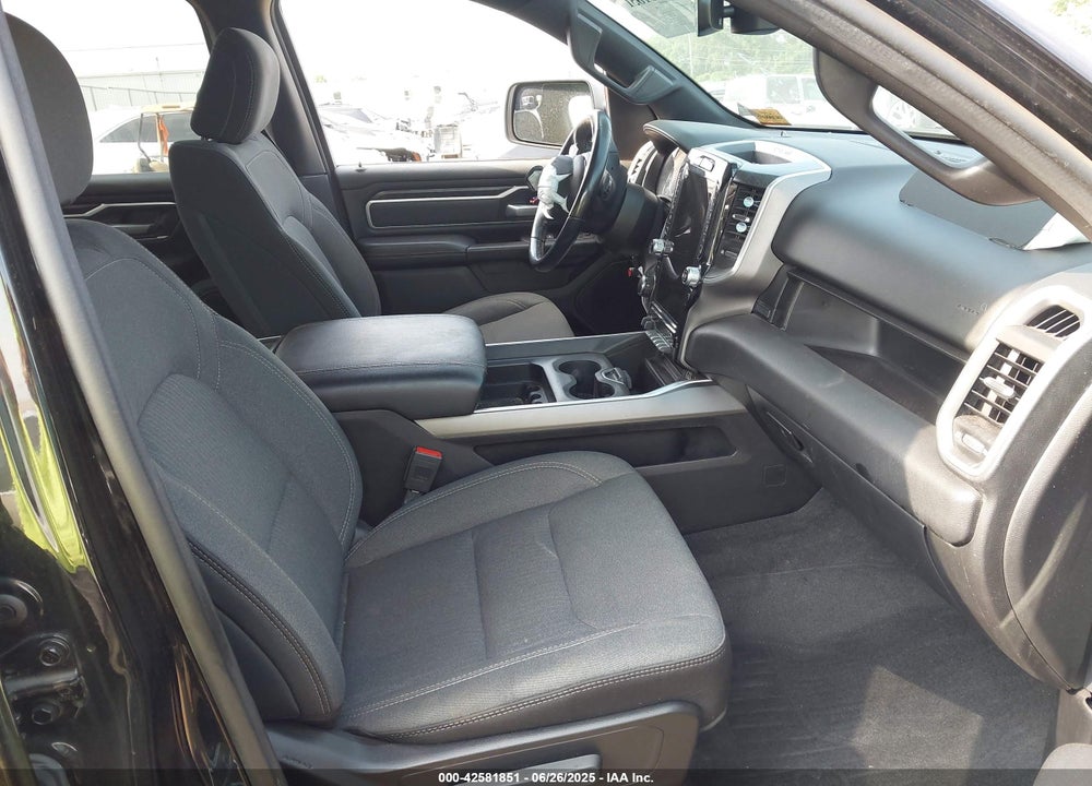 2021 RAM 1500 VIN: 1C6SRFFT4MN818902