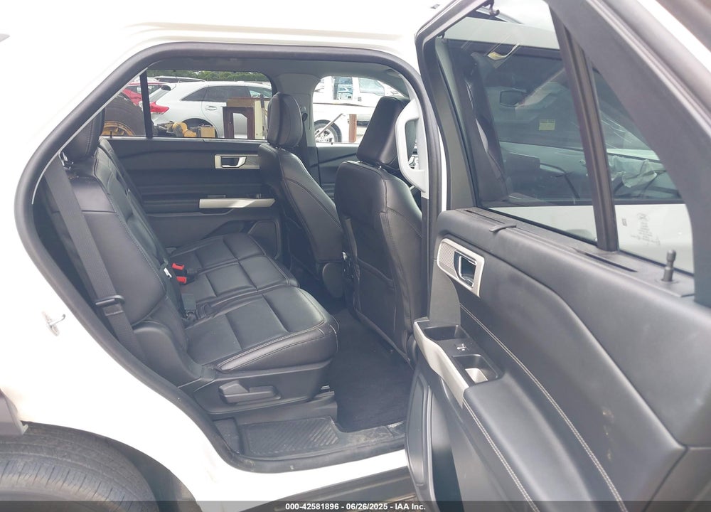 2021 FORD EXPLORER VIN: 1FMSK8FH6MGA16114