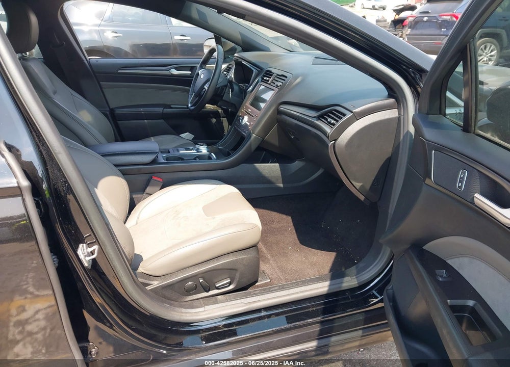 2017 FORD FUSION VIN: 3FA6P0VP7HR166352